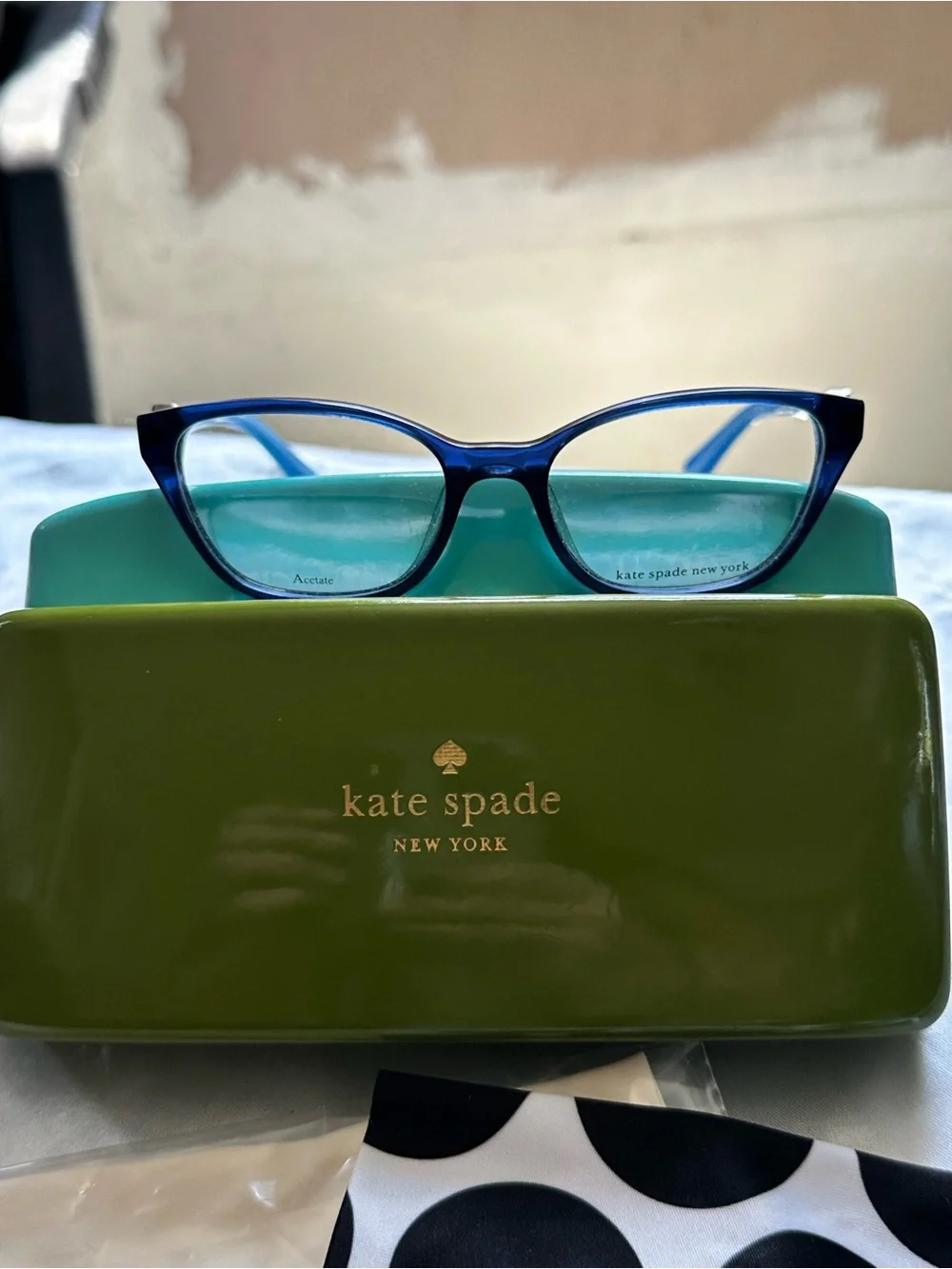NWOT kate spade Blue Cat-Eye Glasses with Green Case